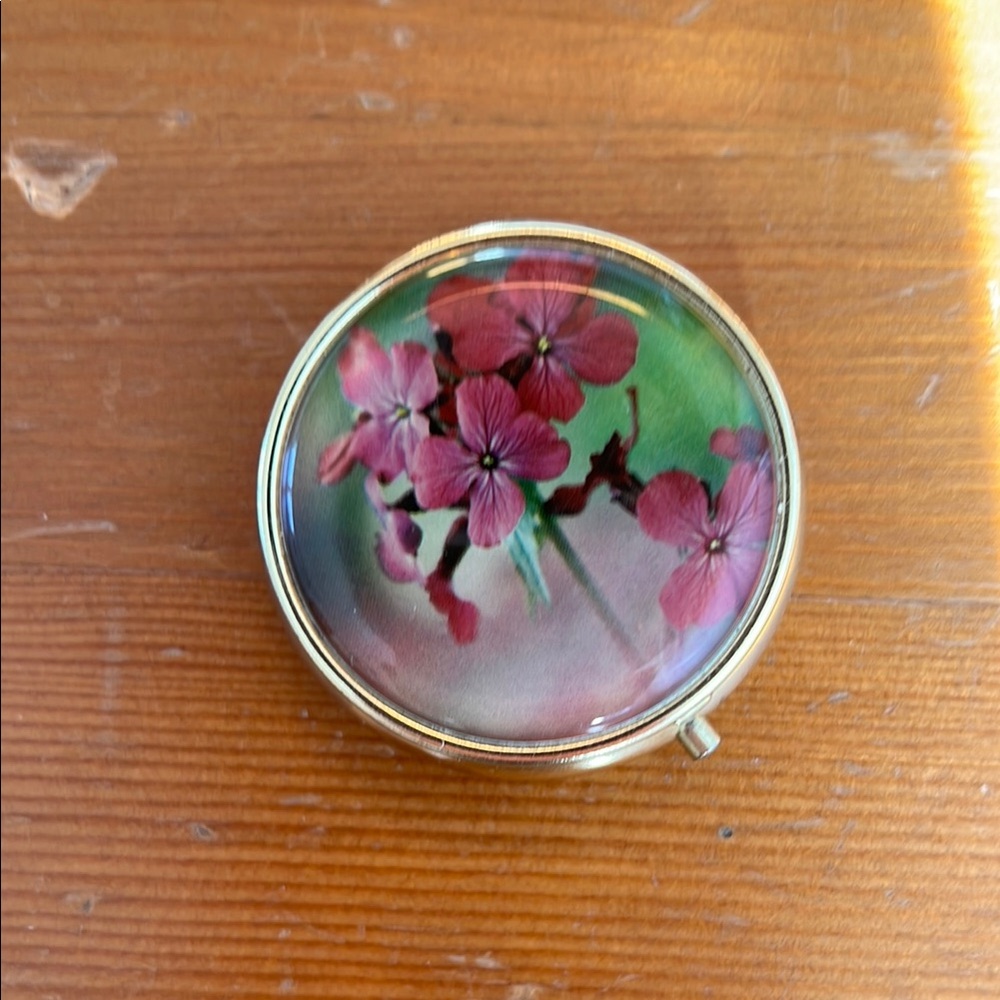 Floral Compact Mirror with Pink Flowers